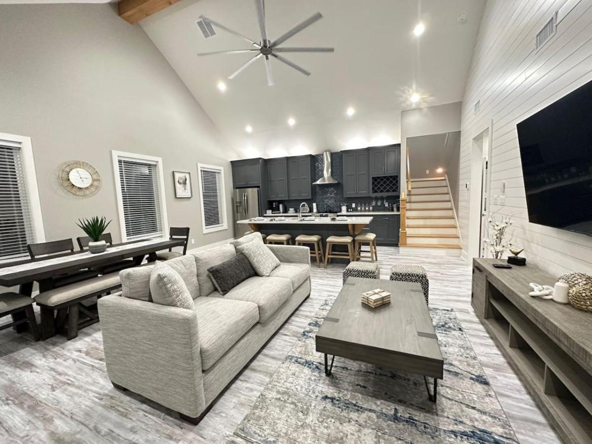 Beach House - Luxury Upper Deck And Mini Golf Bolivar Peninsula Εξωτερικό φωτογραφία